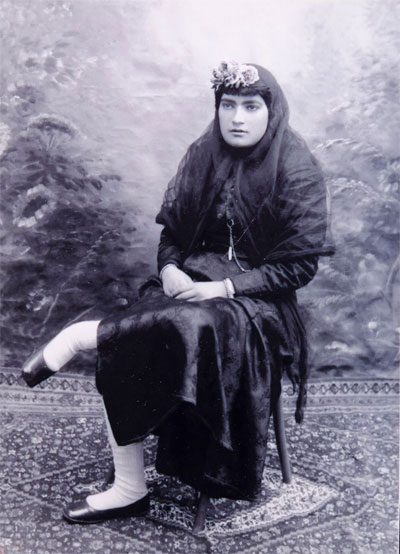 اولین روزنامه نگار زن ایران که بود؟