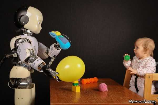 بازی روبات با کودک ، تصاویر ، تصویر روز