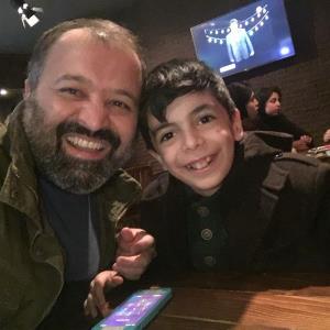 چهره ها/ «علی صالحی» در کنار بازیگر خردسال تئاتر