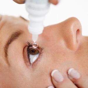 درمان خشکی چشم با یک دستگاه مخصوص درون چشمی