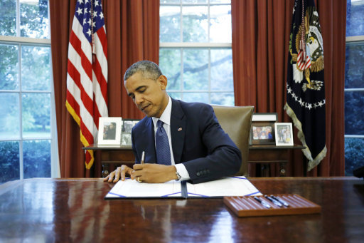 نامه نگاری دولت اوباما با ایالت‌ها جهت بازنگری در قوانین مرتبط با ایران