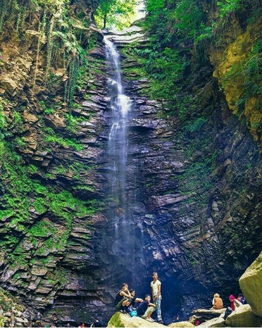 آبشار زیبای امامزاده گزو...مازندران.سوادکوه