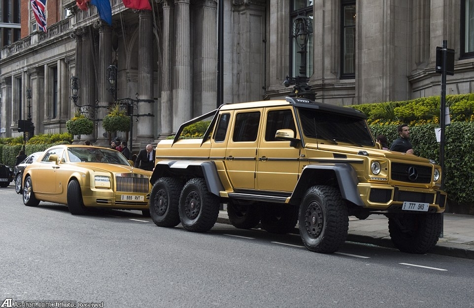 تصاویر/ مالک خودروهای طلایی لندن کیست؟