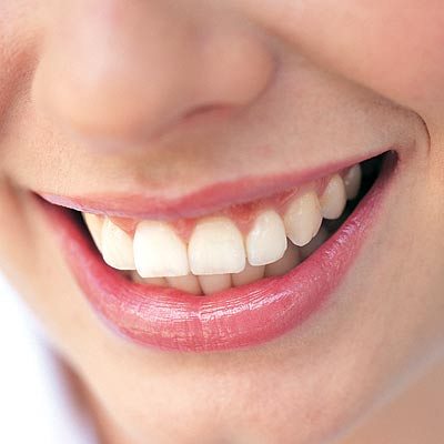 دهان و دندان/ برای زیباترشدن دندان‌ها چه بخوریم؟ 