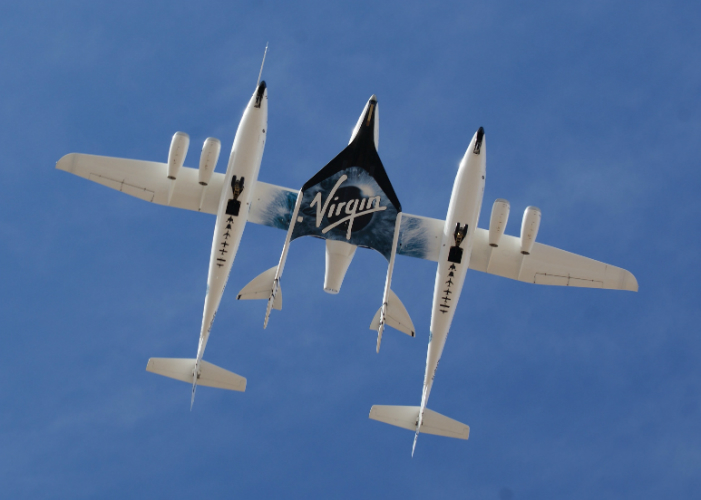 white_knight_two_and_spaceshiptwo_from_directly_below-w700