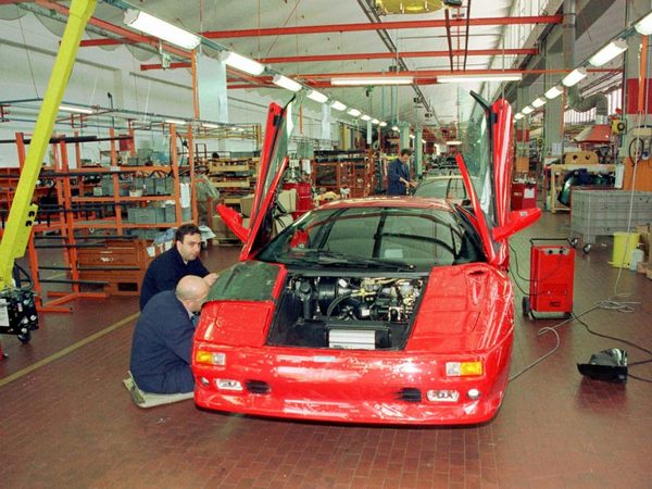 although-lamborghini-experienced-a-brief-period-of-financial-resurgence-under-chrysler-ownership-it-didnt-last-in-1993-chrysler-sold-the-company-to-a-group-of-indonesian-inv