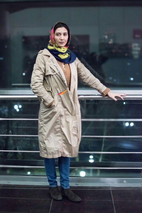 مدل لباس نیکی مظفری در هشتمین روز سی و چهارمین جشنواره فیلم فجر