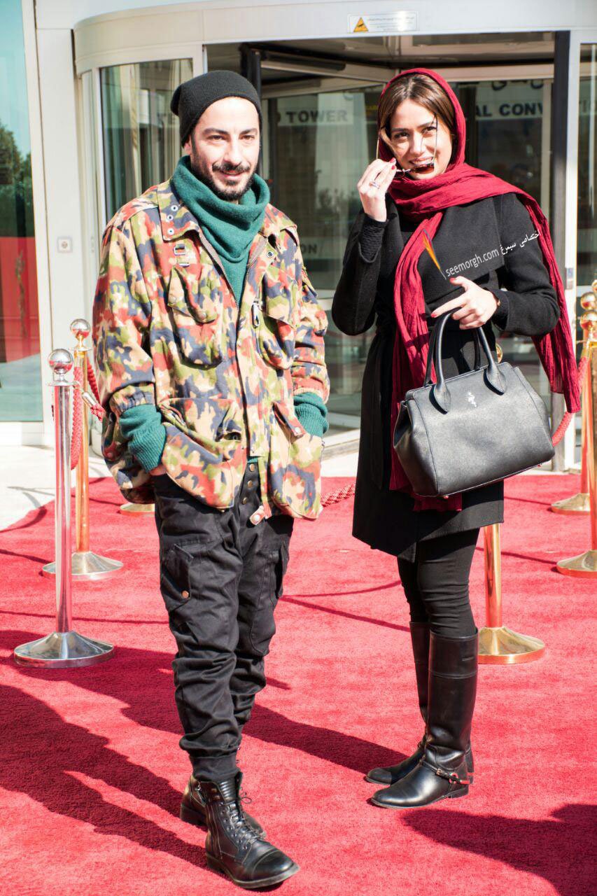 مدل لباس پریناز ایزدیار و نوید محمدزاده روی فرش قرمز در سی و چهارمین جشنواره فیلم فجر