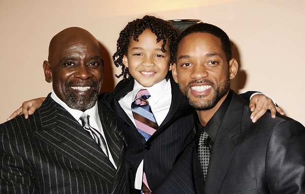 LONDON - JANUARY 08: (UK TABLOID NEWSPAPERS OUT) (L-R) Subject of the film, Chris Gardner, and actors Jaden Smith and his father Will Smith attend a drinks reception prior to the UK premiere of 