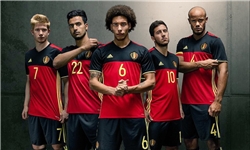 خبرگزاری فارس: تیم اول جهان از پیراهن جدیدش رونمایی کرد