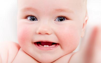 مامان و نی نی/ فرآیند دندان درآوردن نوزاد