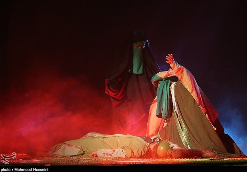 استقبال از تئاتر ایرانی در «طریق الحسین(ع)»+عکس