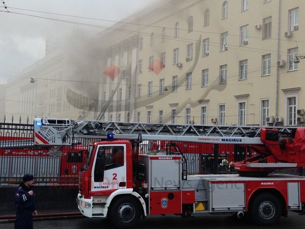 آتش سوزی در ساختمان وزارت دفاع روسیه