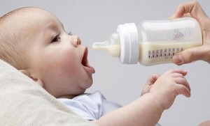 مامان و نی نی/ وقتی کودک شیر نمی خورد!
