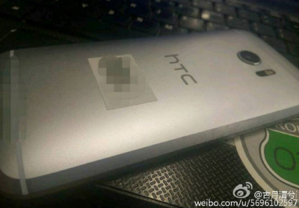 Leaked-photos-of-the-white-HTC-10 (2)-w600