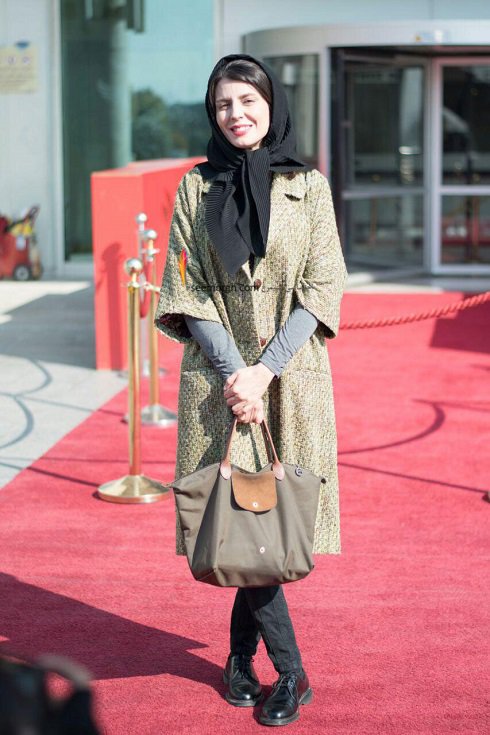 مدل لباس لیلا حاتمی در ششمین روز سی و چهارمین جشنواره فیلم فجر