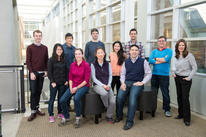 مایکروسافت به کمک پژوهشگران دانشگاه واشنگتن در پی ذخیره کردن داده ها در DNA است