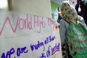  معلمان و دانش‌آموزان یک مدرسه آمریکایی، حجاب را امتحان کردند