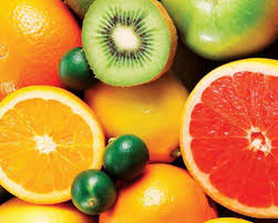 تغذیه/ ضرورت کاهش مصرف میوه‌های آبدار در زمستان