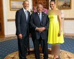 رییس جمهور جیبوتی با اوباما و همسرش/عکس