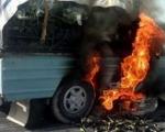 فلاکس چای یک خودرو را در همدان به آتش کشید