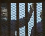 دادگاه مصر صدور حکم برای مرسی را به تعویق انداخت