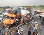 حوادث/ تصادف مرگبار 2 دستگاه کامیون در جاده زنجان-قزوین