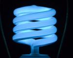 به علت برتری‌ لامپ‌های LED تولید لامپ‌های CFL توسط جنرال الکتریک متوقف خواهد شد