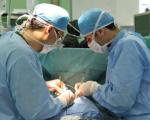 جراحی 14جانباز دربیمارستان خاتم  الانبیا(ص) توسط یک پزشک برجسته ایرانی