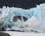 عکس/ ریزش قندیل ها و یخ ها از کوهستان «پاتاگونیا» در آرژانتین