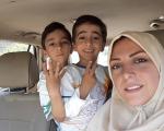چهره ها/ خانم مجری فعال شبکه خبر در کنار دو پسرش