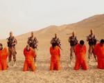 اعدام فجیع 5 مرد به دست داعش در سوریه + فیلم(18+)