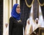 عکس/ وزیر خوشبختی امارات در حال ادای سوگند در برابر شیخ محمد حاکم دبی