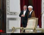 آیت الله هاشمی‌رفسنجانی: ایران به ارتباط و تعامل با همه کشورهای دنیا تمایل دارد