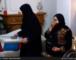 گزارش تصویری از اهدای پرچم ایران به زهرا نعمتی/ وقتی اشک‌های بانوی پرچمدار سرازیر شد