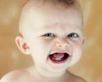 مامان و نی نی/ نکاتی برای مراقبت از دندان‌های شیری کودک