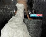 مدل لباس عروس ساتن دکلته دنباله دار -آکا