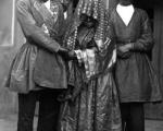 لباس عروس و داماد در دوره قاجار! عکس