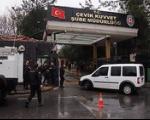 فیلم/ حمله 2 زن به پاسگاه پلیس در استانبول