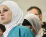 درخواست دختر مسلمان برای مناظره با ترامپ