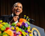 خبرنگاران، اوباما را دست انداختند/ ترامپ، کلینتون و کروز، سوژه جک‌های اوباما+ تصاویر