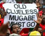 مردم زیمبابوه به سیاست های رئیس جمهوری كشورشان اعتراض كردند