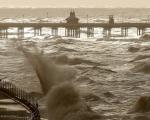عکس/ طوفان دریایی در «بلکپول» انگلیس