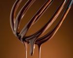 فوت آشپزی/ دو راه سریع برای آب کردن شکلات تخته ای
