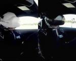 رقابت خودروهای واقعی در جهان واقعیت مجازی را تماشا کنید