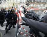 درگیری پلیس فرانسه با مردم در آستانه اجلاس تغییرات آب و هوایی+عکس