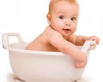 چه زمانی نوزاد را حمام کنم -آکا